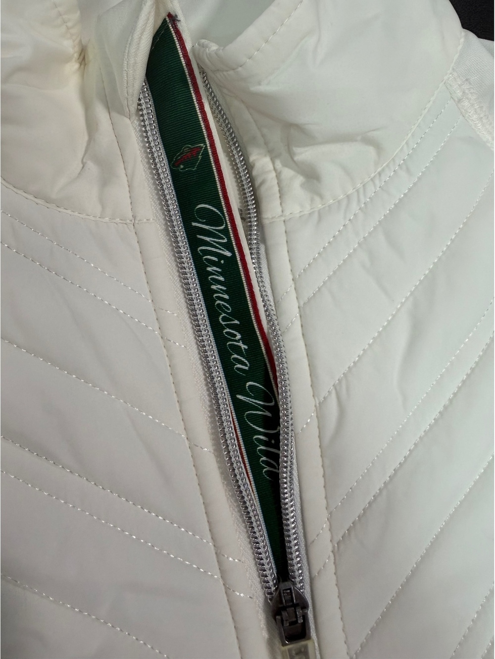 New With Tags NHL Minnesota Wild Women's Full-Zip Jacket White Size S - Picture 4 of 7